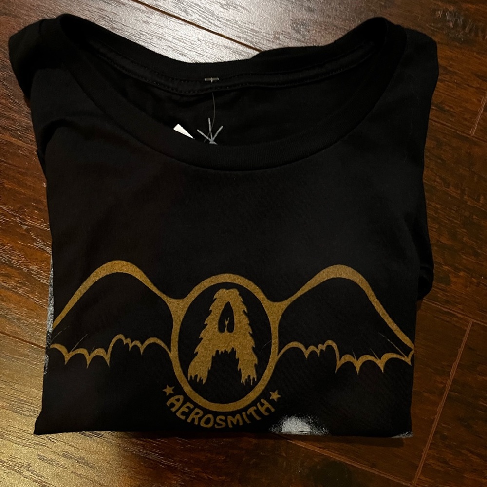 Aerosmith Tee πΌπΈπ€πΊπΈπ¦
- Picture 2 of 6